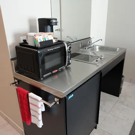 Ramada By Wyndham Emerald Park/Regina East Extérieur photo