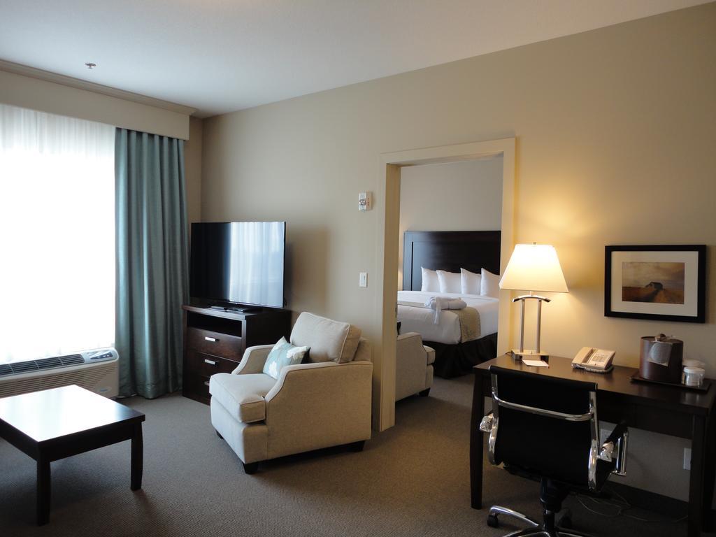 Ramada By Wyndham Emerald Park/regina East 3* Emerald Park