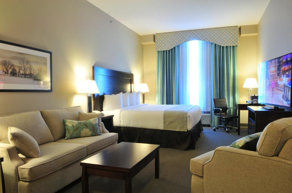 Ramada By Wyndham Emerald Park/regina East Emerald Park