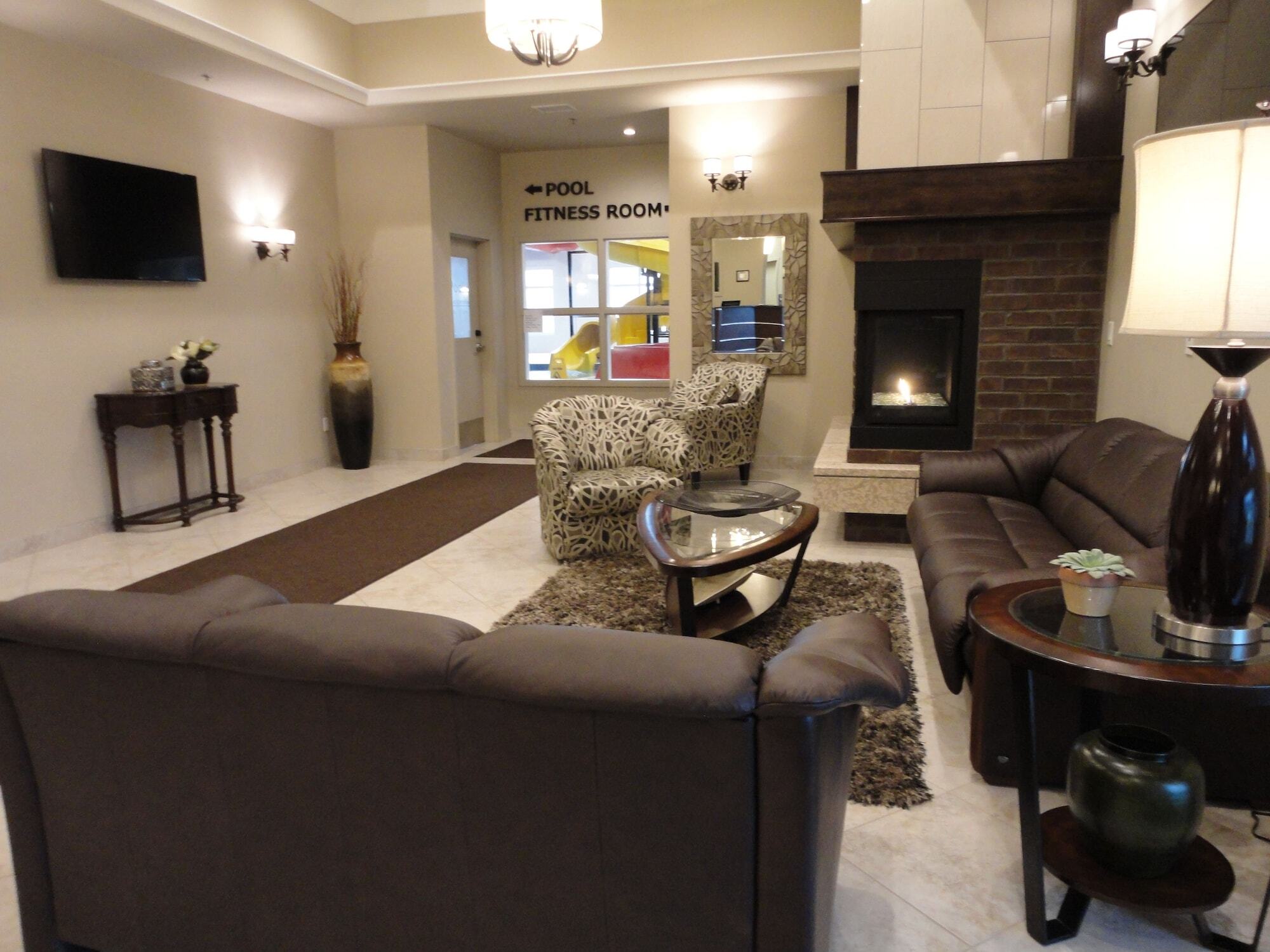 Ramada By Wyndham Emerald Park/regina East 3*